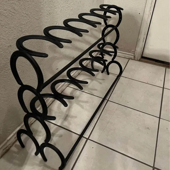 BOOT RACK - Picture 2 of 4